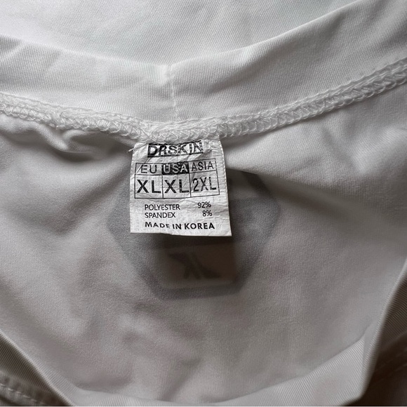 EUC XL DrSkin White Short Sleeve Athletic T Shirt Dr. Skin Short Sleeve 012 - Picture 8 of 9